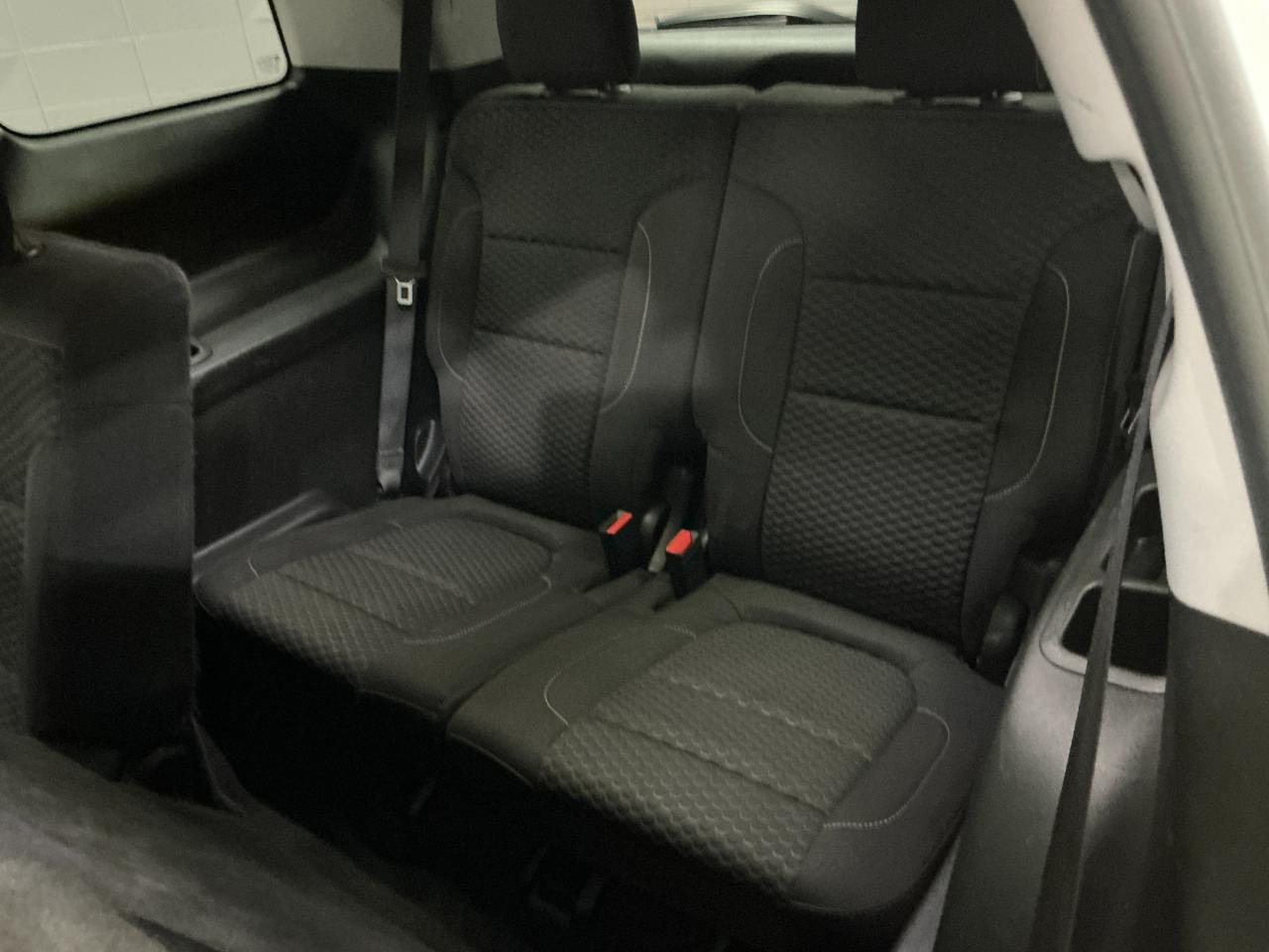 GMC Acadia FWD 4dr SLE w/SLE-2 2017