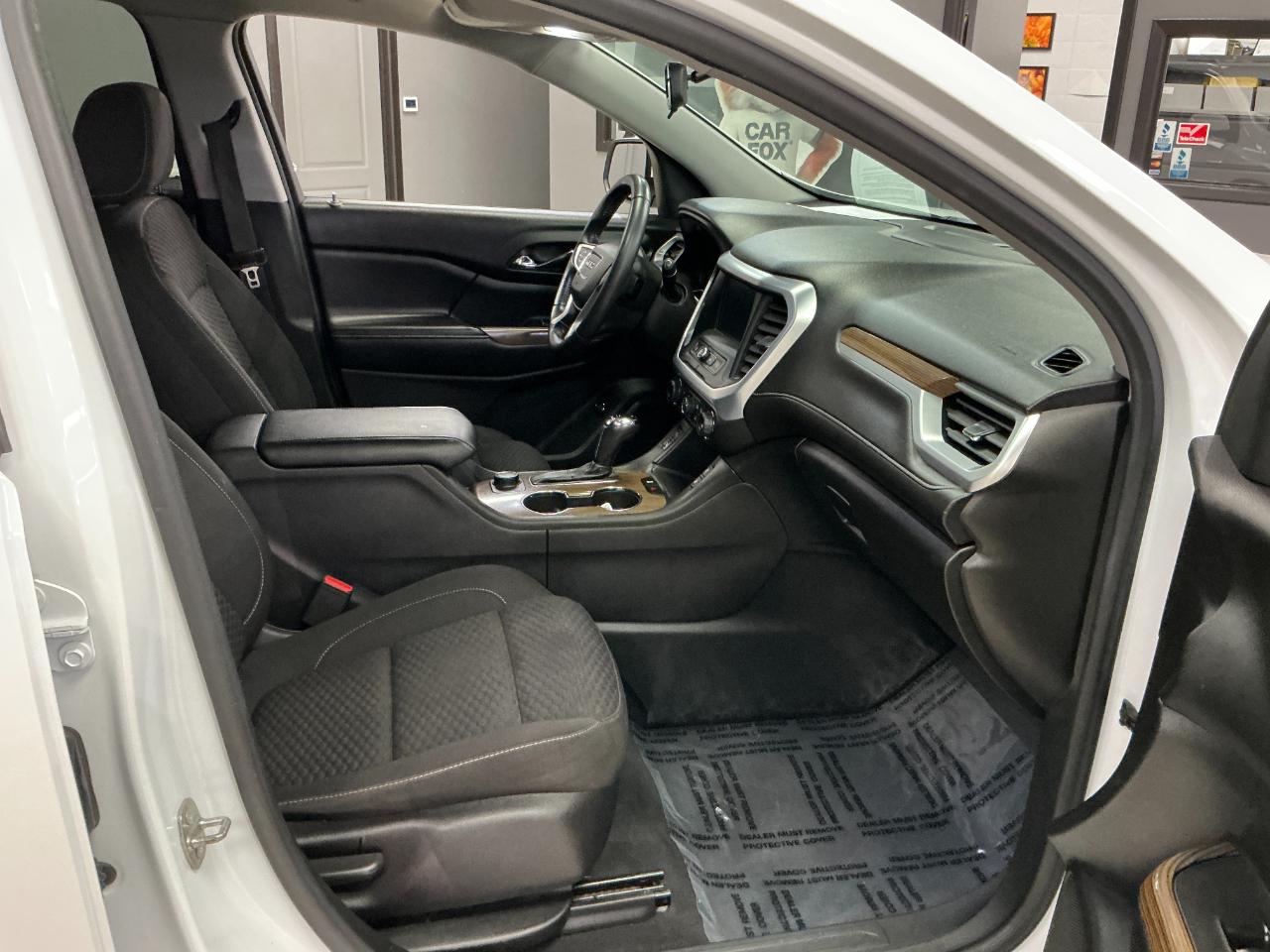 GMC Acadia FWD 4dr SLE w/SLE-2 2017