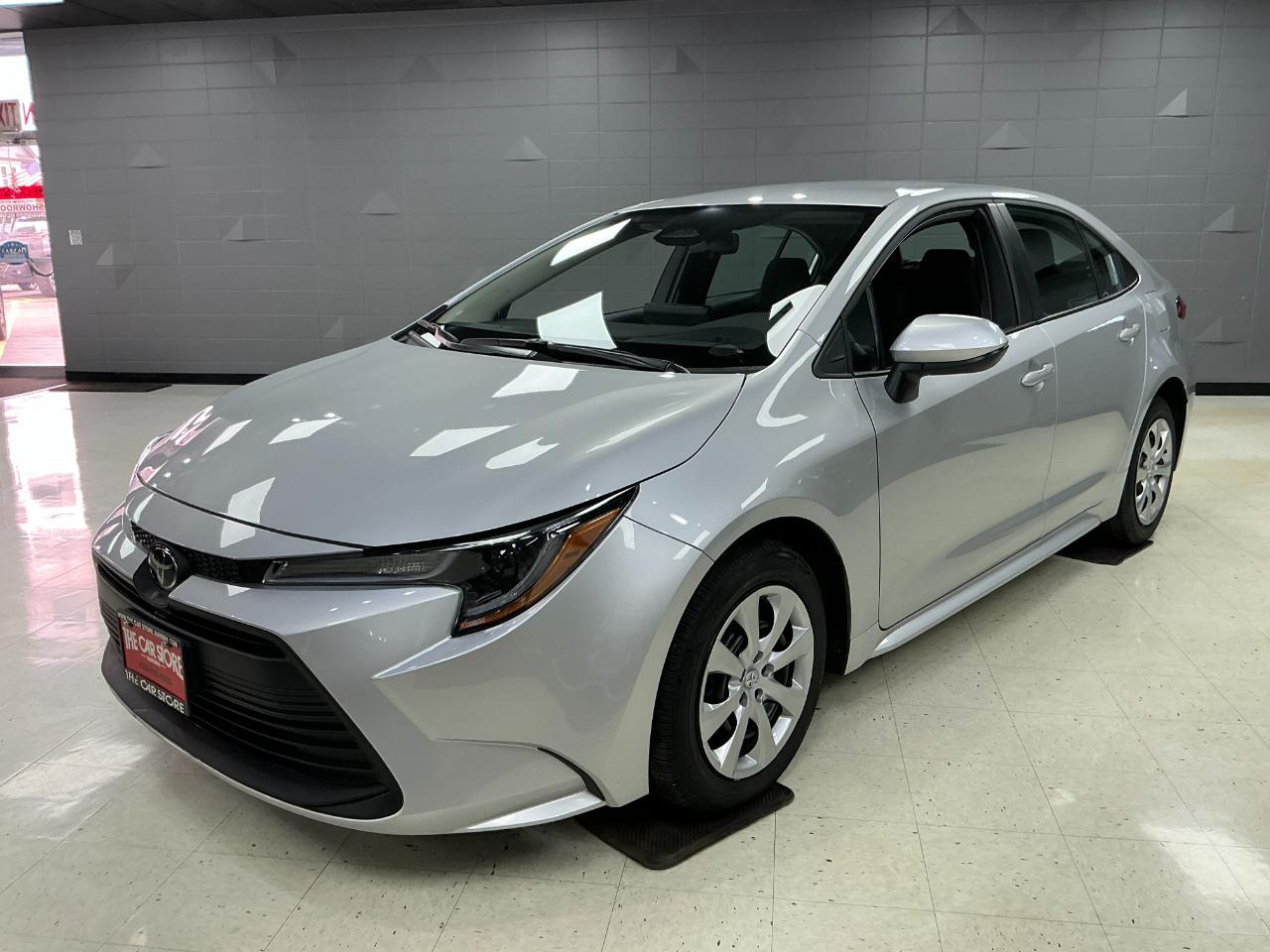 Toyota Corolla LE CVT (Natl) 2026