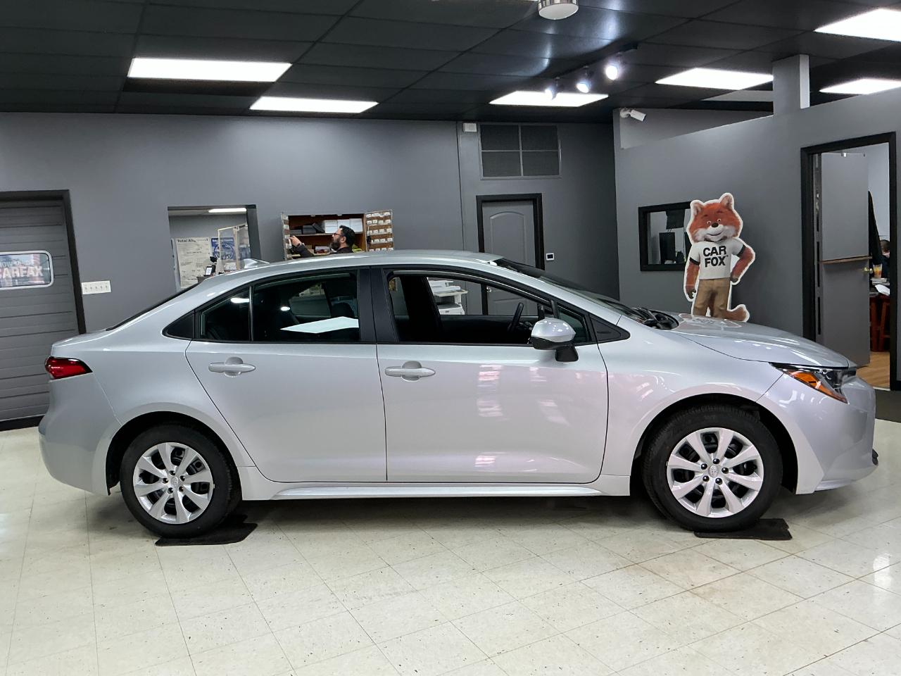 Toyota Corolla LE CVT (Natl) 2026