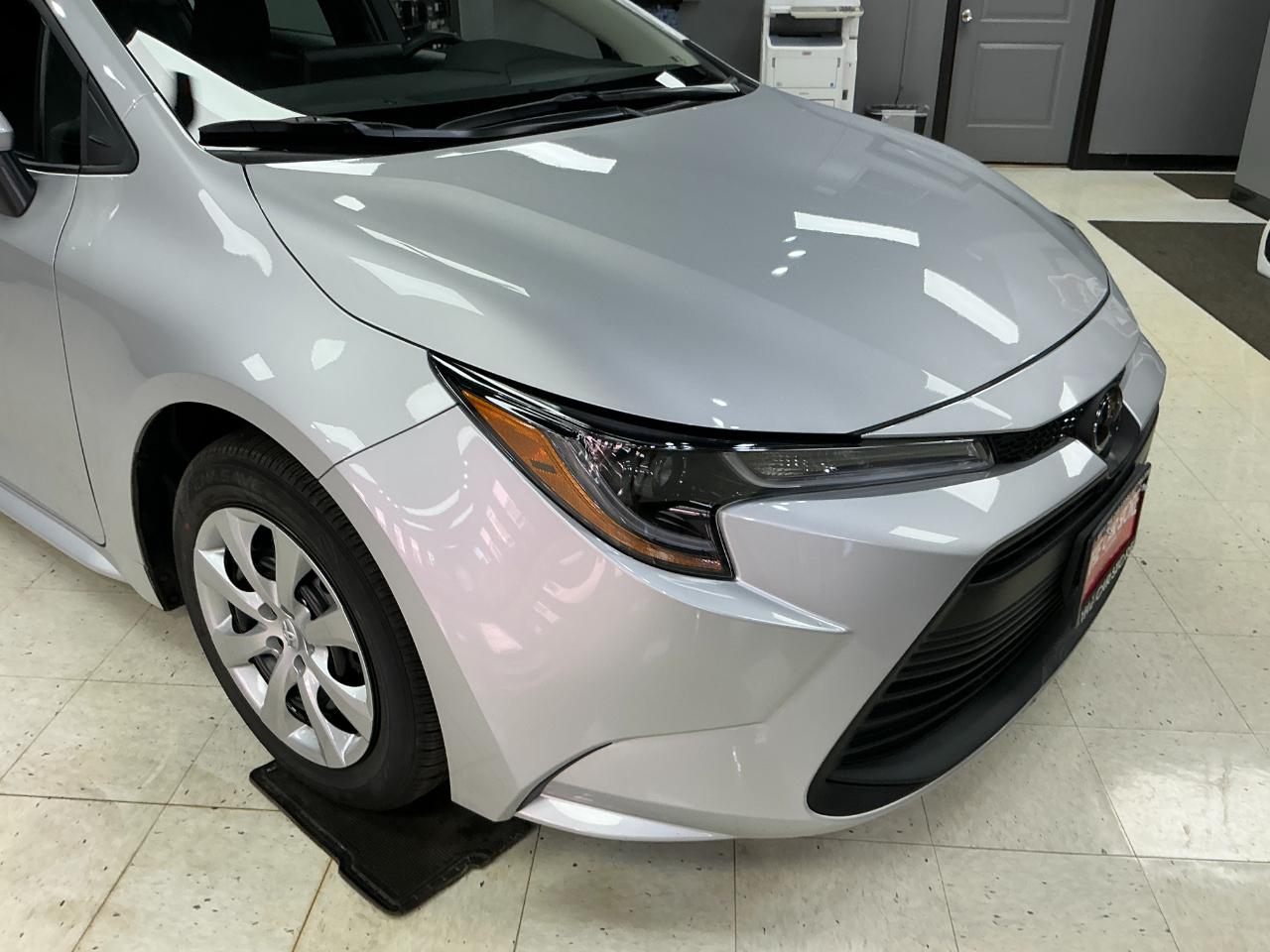 Toyota Corolla LE CVT (Natl) 2026