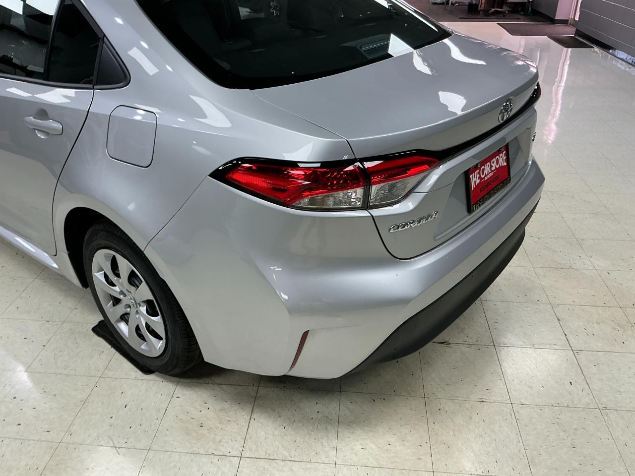 Toyota Corolla LE CVT (Natl) 2026