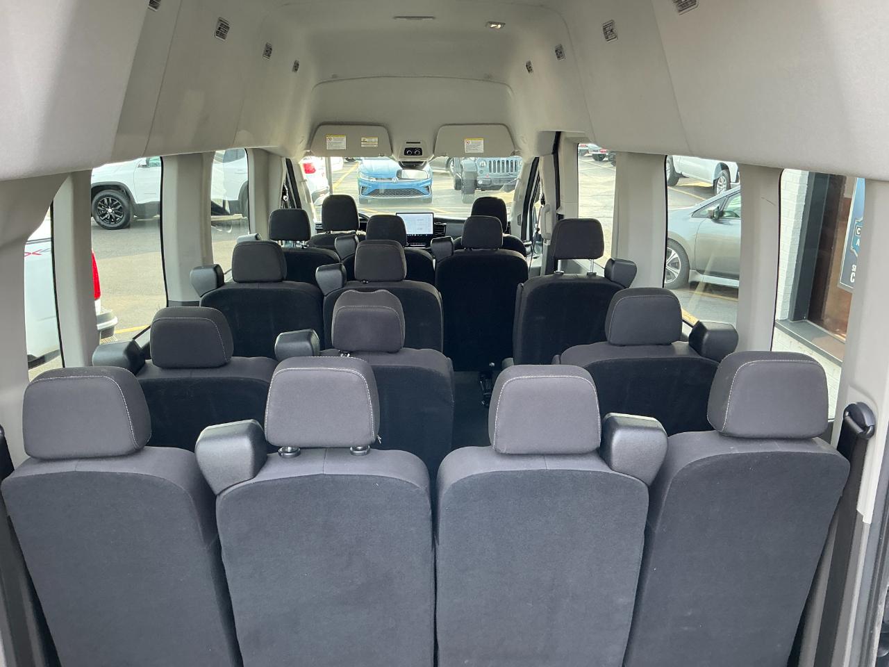 Ford Transit Passenger Wagon T-350 148" High Roof XLT RWD 2023