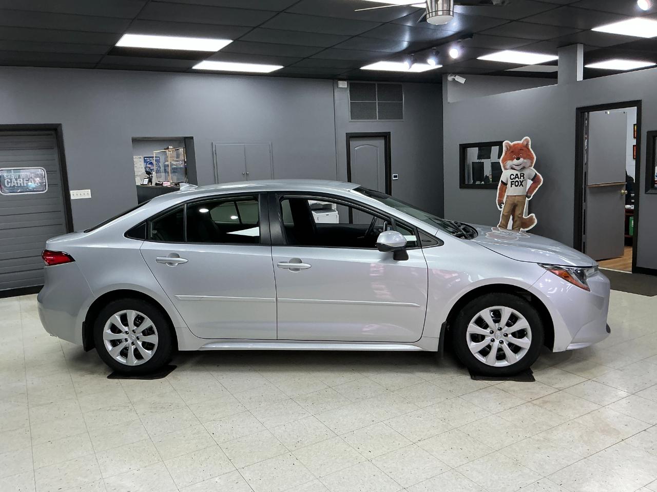 Toyota Corolla LE CVT (Natl) 2021