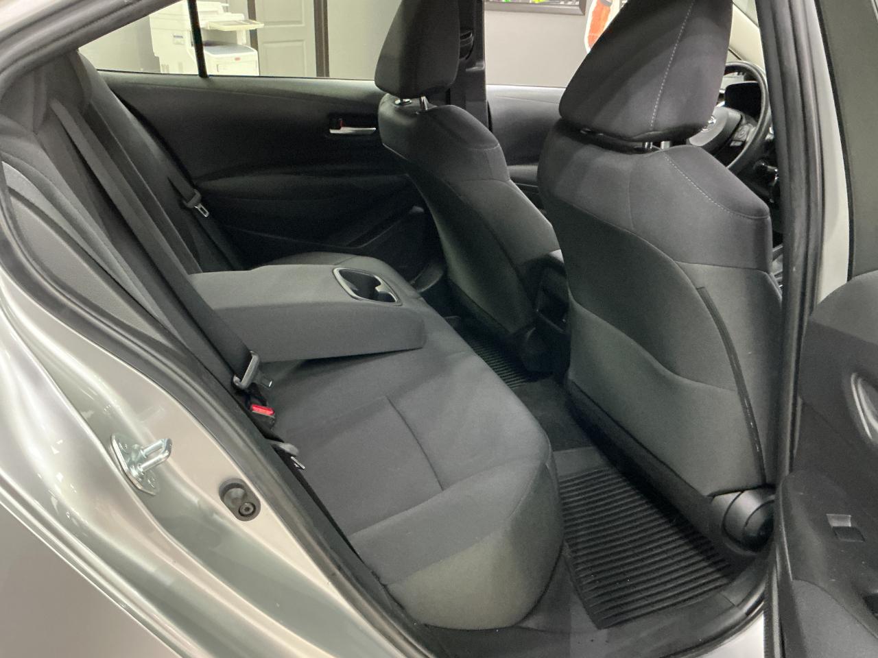 Toyota Corolla LE CVT (Natl) 2021