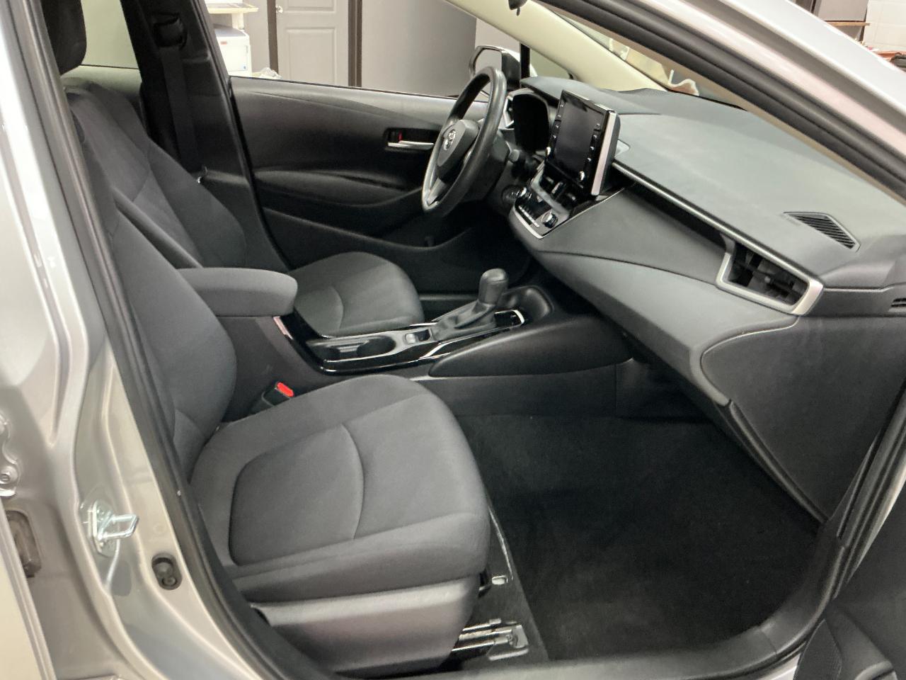 Toyota Corolla LE CVT (Natl) 2021