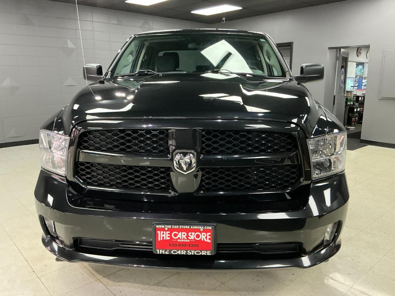 RAM 1500 4WD Quad Cab 140.5" Express 2016