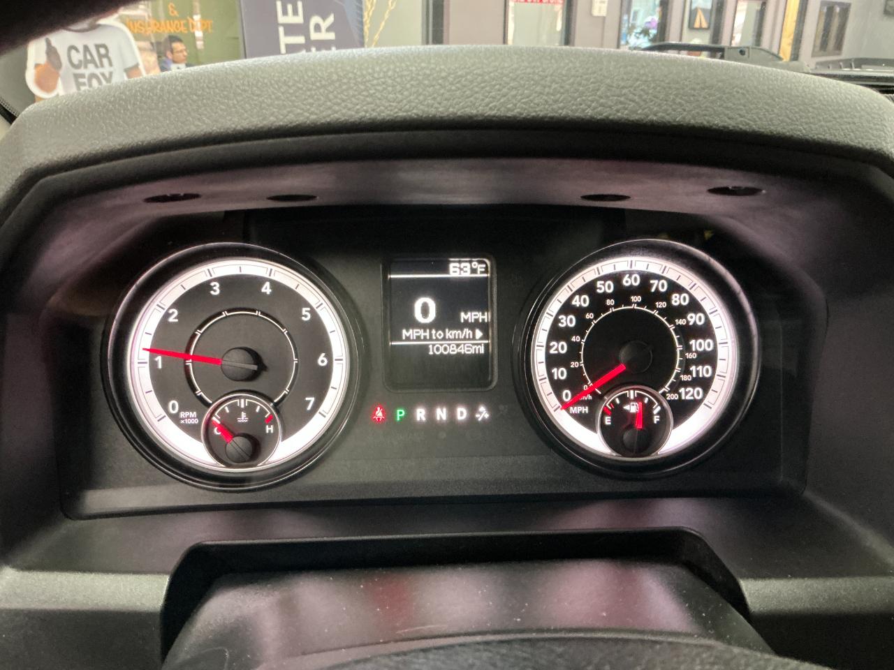 RAM 1500 4WD Quad Cab 140.5" Express 2016