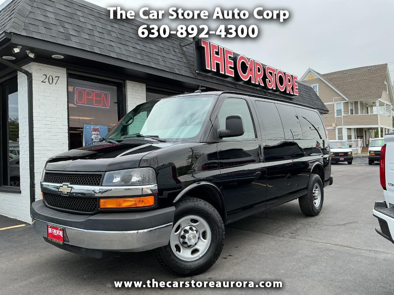 Chevrolet Express Passenger RWD 2500 135" LS 2013