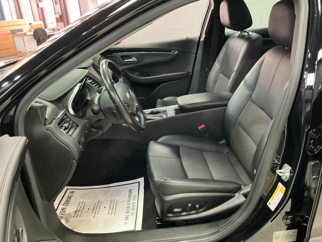 Chevrolet Impala 4dr Sdn LT w/1LT 2020