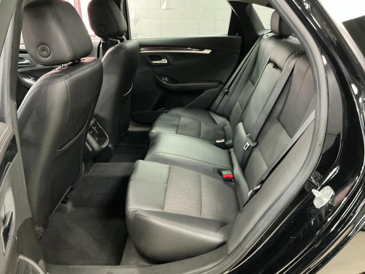 Chevrolet Impala 4dr Sdn LT w/1LT 2020