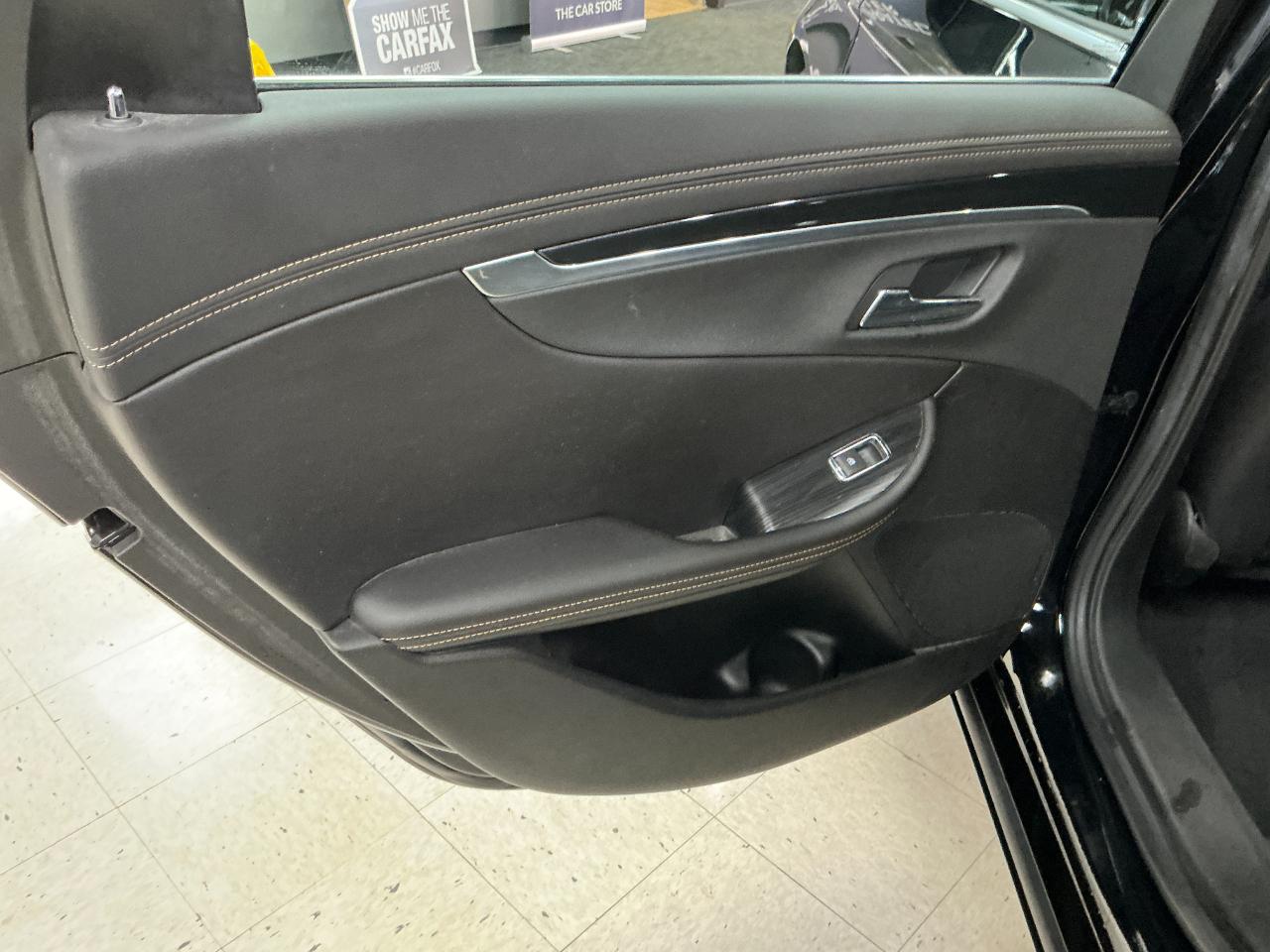 Chevrolet Impala 4dr Sdn LT w/1LT 2020