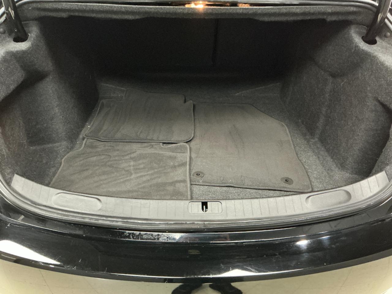 Chevrolet Impala 4dr Sdn LT w/1LT 2020