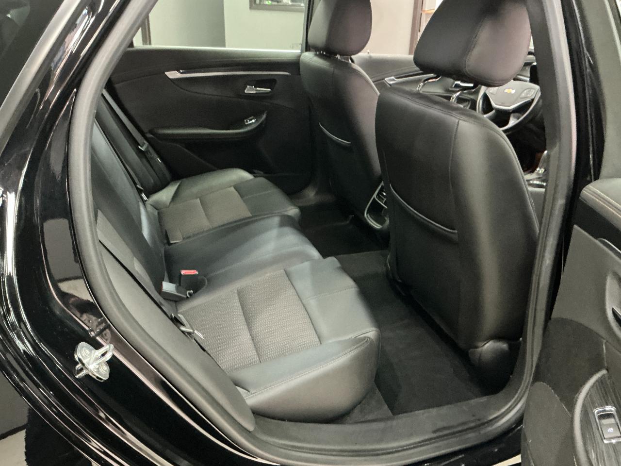 Chevrolet Impala 4dr Sdn LT w/1LT 2020