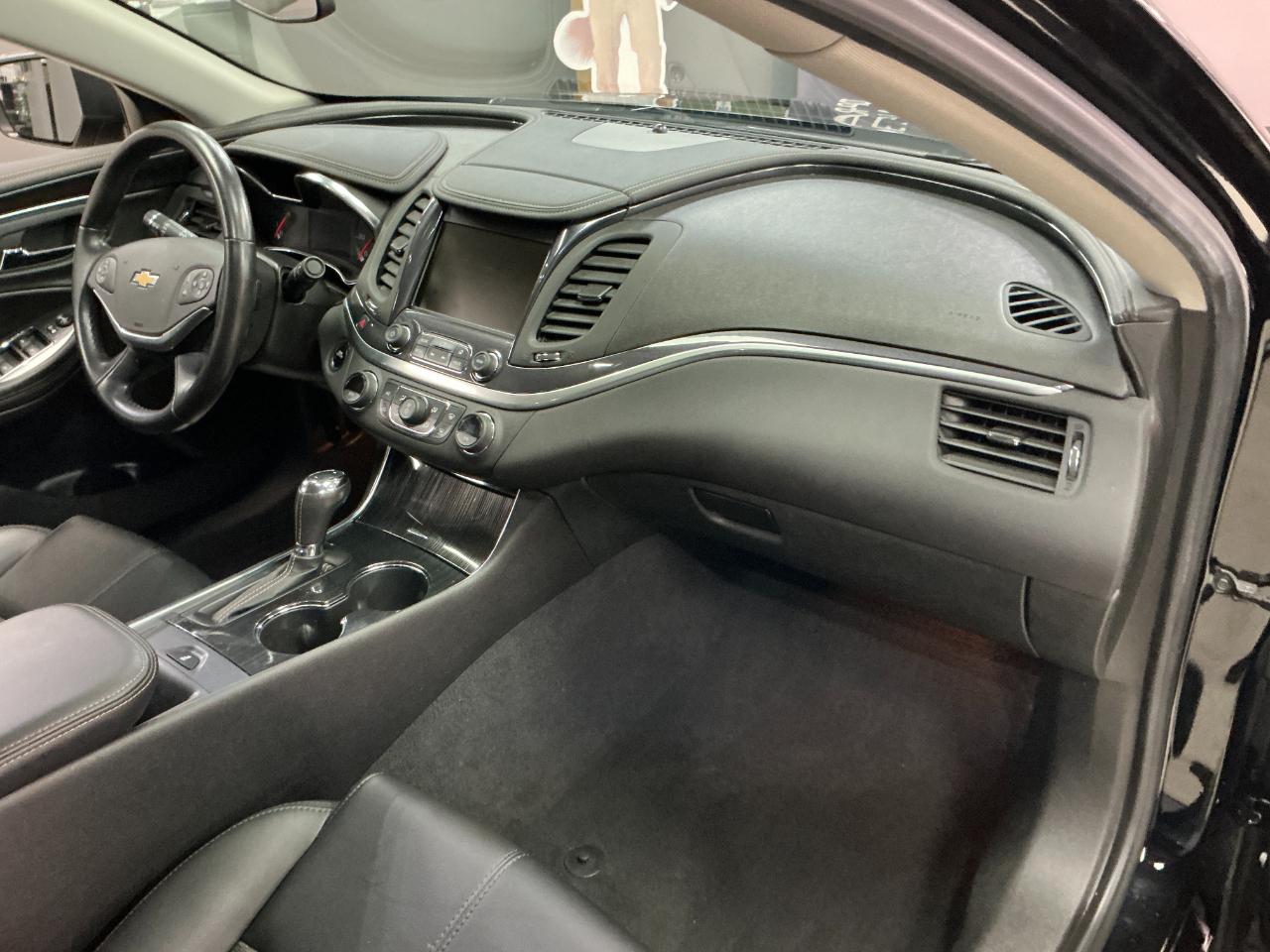 Chevrolet Impala 4dr Sdn LT w/1LT 2020