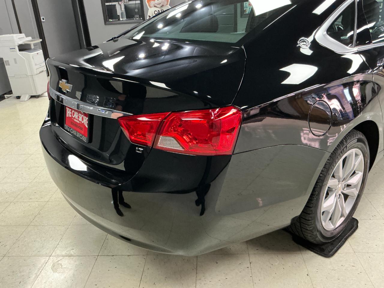 Chevrolet Impala 4dr Sdn LT w/1LT 2020