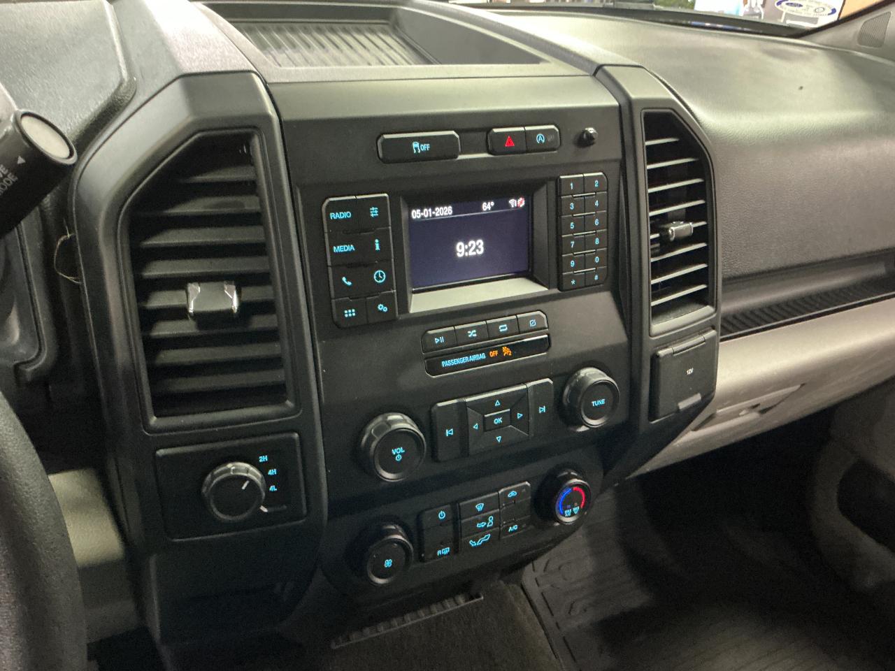 Ford F-150 XL 4WD SuperCab 6.5' Box 2019