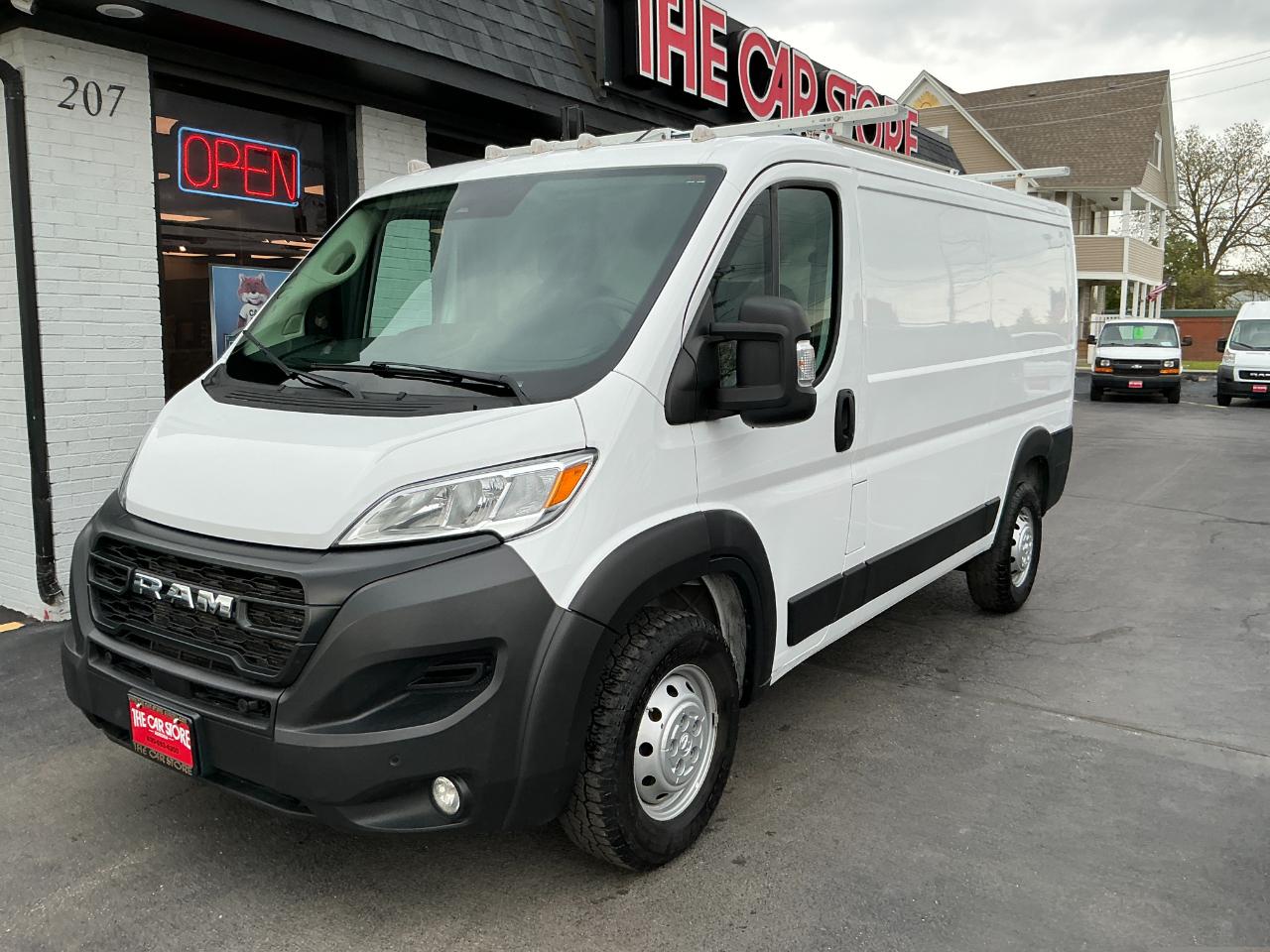 RAM ProMaster Cargo Van 2500 Low Roof 136" WB 2023
