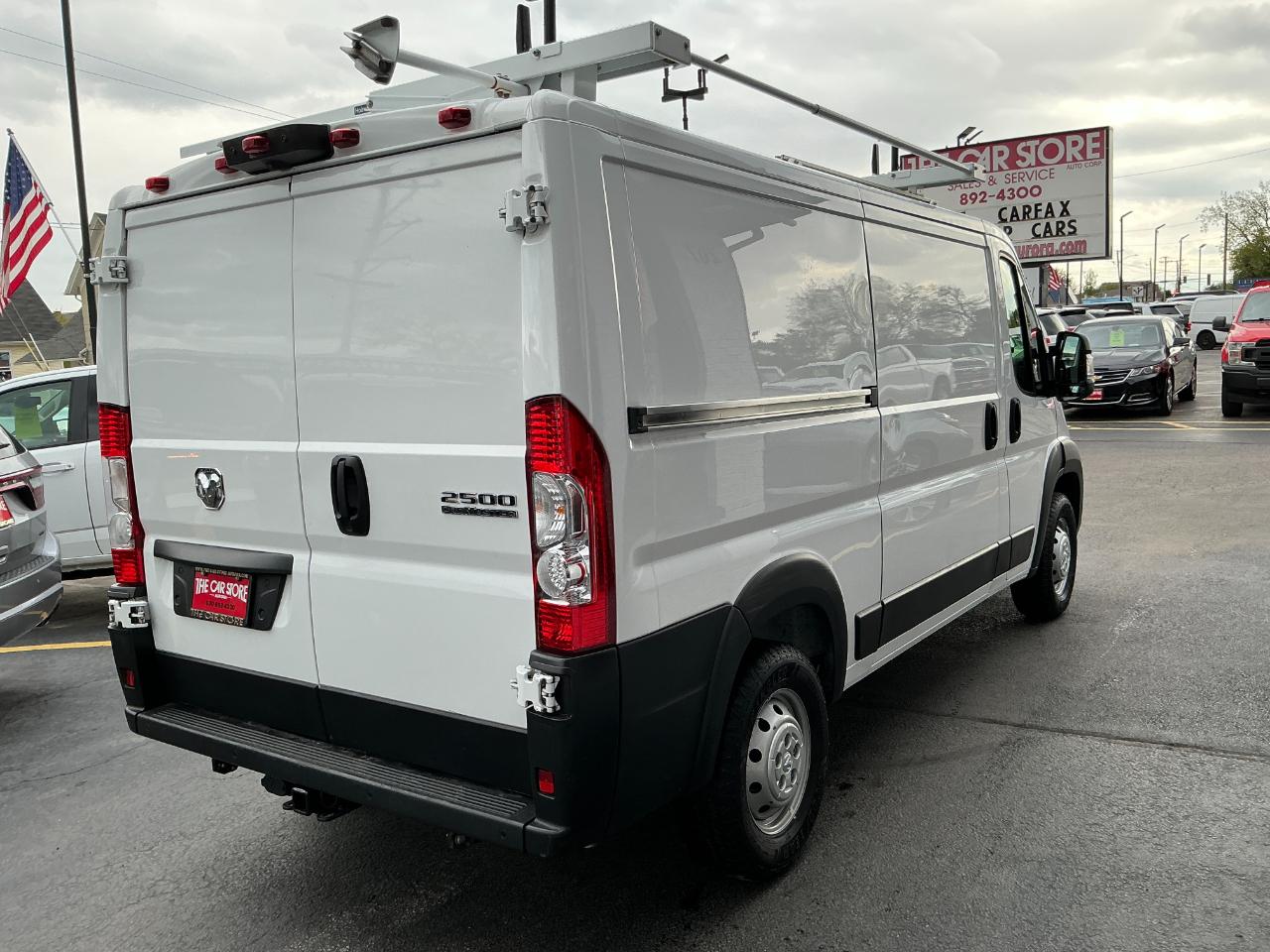 RAM ProMaster Cargo Van 2500 Low Roof 136" WB 2023