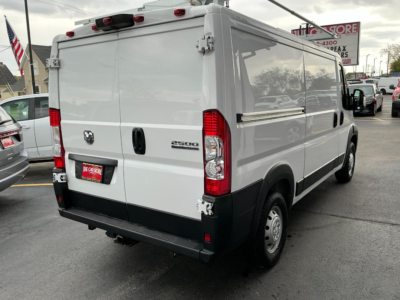 RAM ProMaster Cargo Van 2500 Low Roof 136" WB 2023