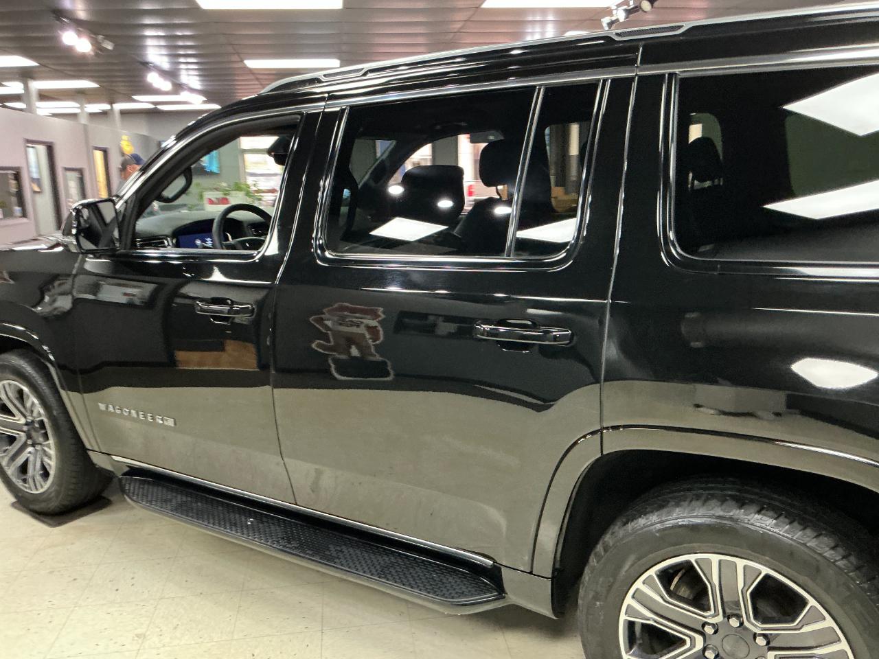 Jeep Wagoneer Series II 4x4 2024
