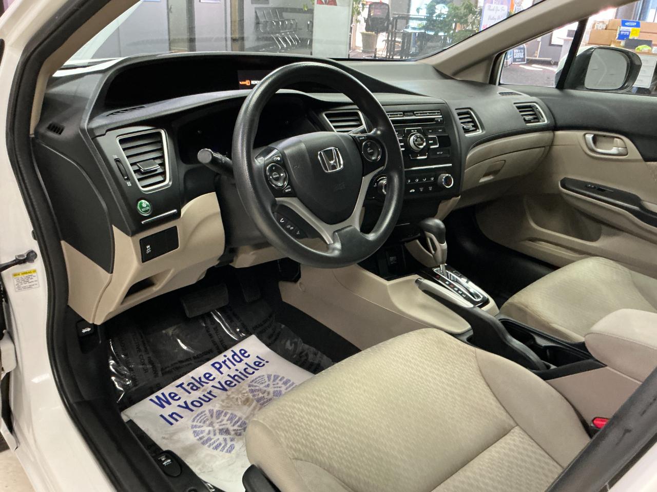 Honda Civic Sedan 4dr CVT LX 2014