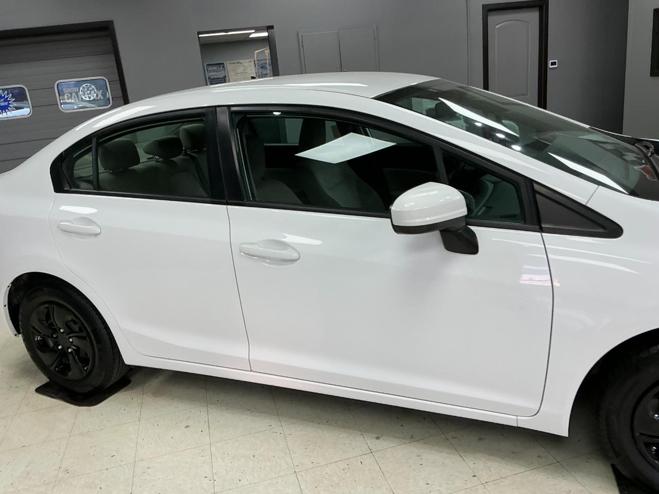 Honda Civic Sedan 4dr CVT LX 2014