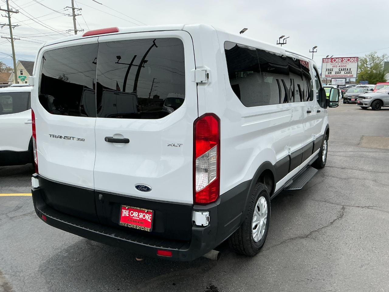 Ford Transit Passenger Wagon T-350 148" Low Roof XLT RWD 2021