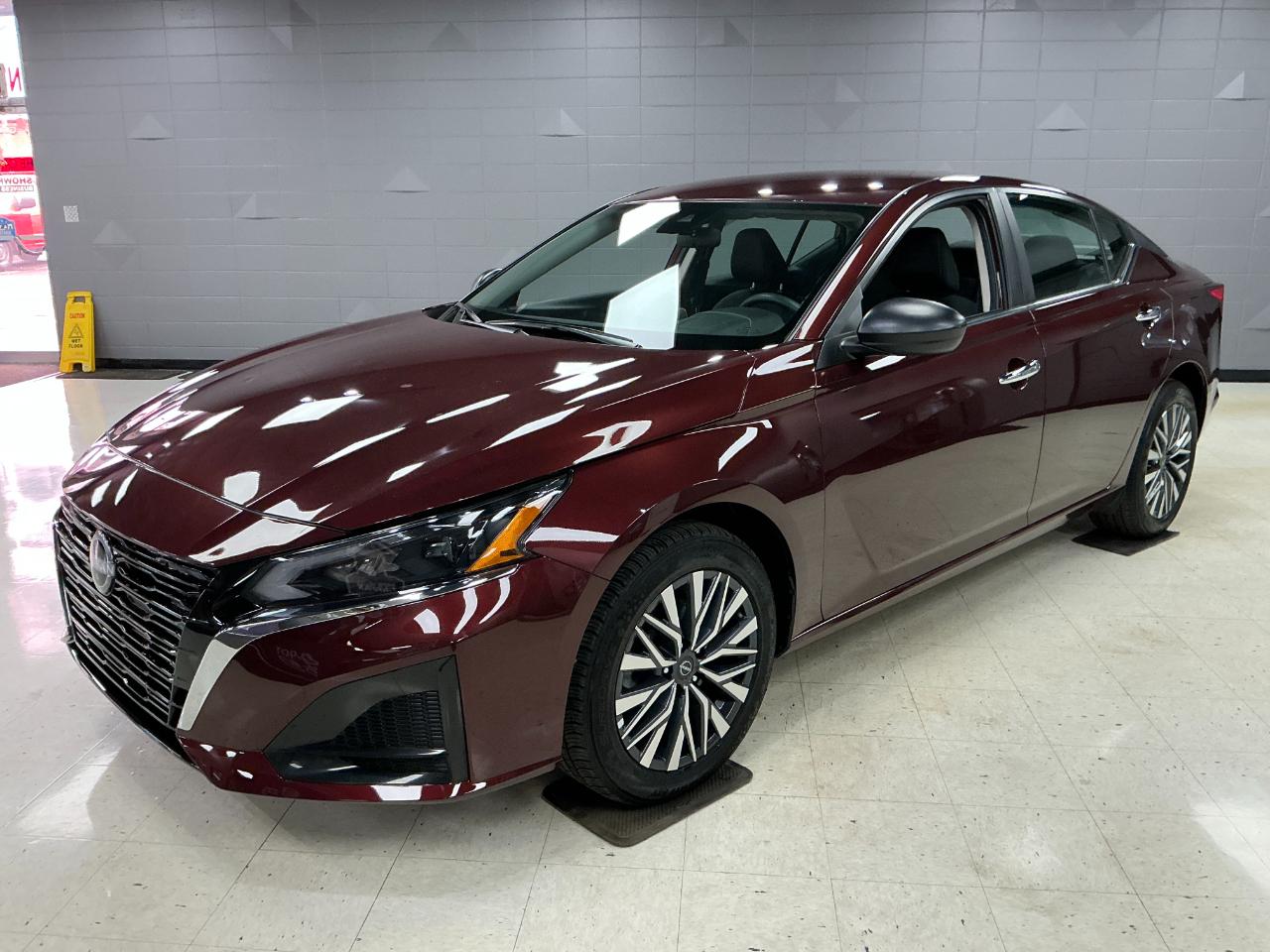 Nissan Altima SV AWD 2025