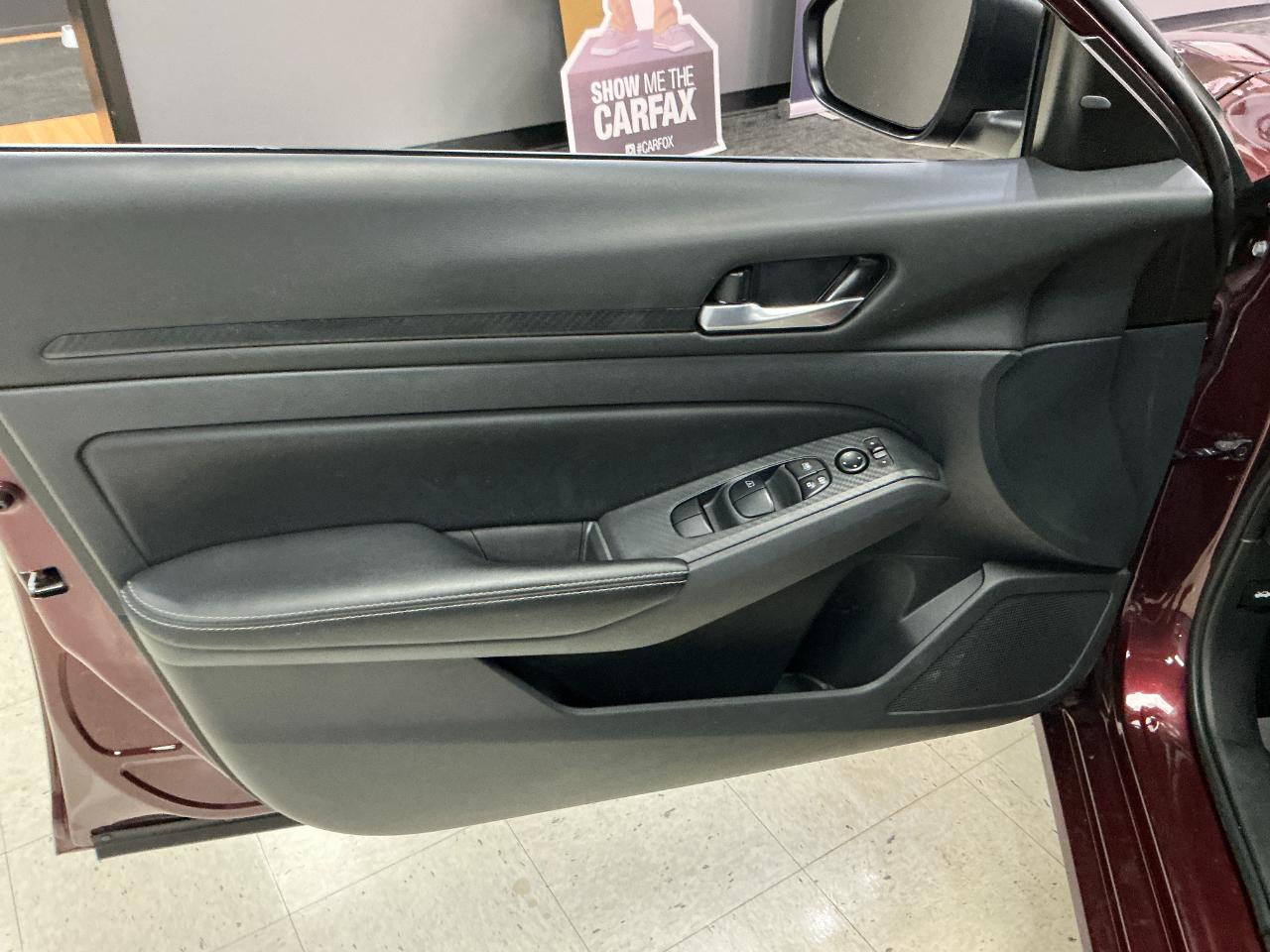 Nissan Altima SV AWD 2025