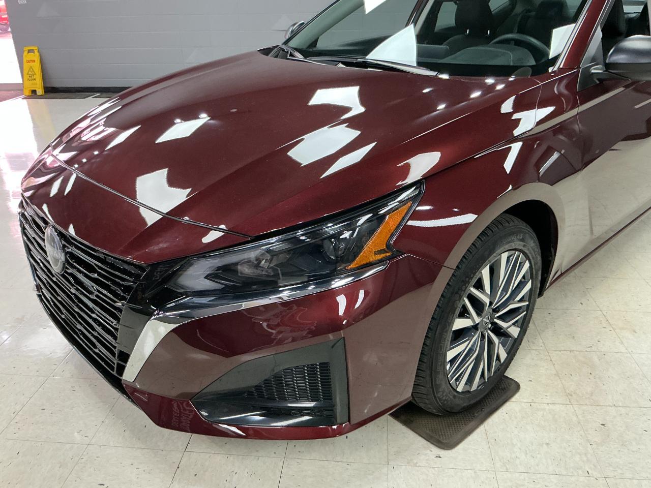 Nissan Altima SV AWD 2025