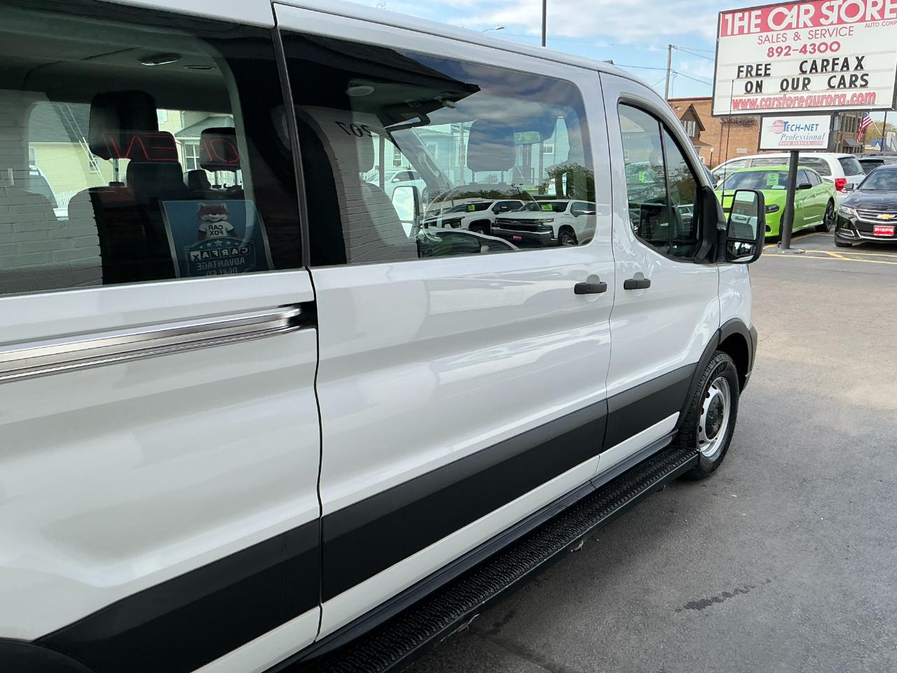 Ford Transit Passenger Wagon T-350 148" Low Roof XLT RWD 2020