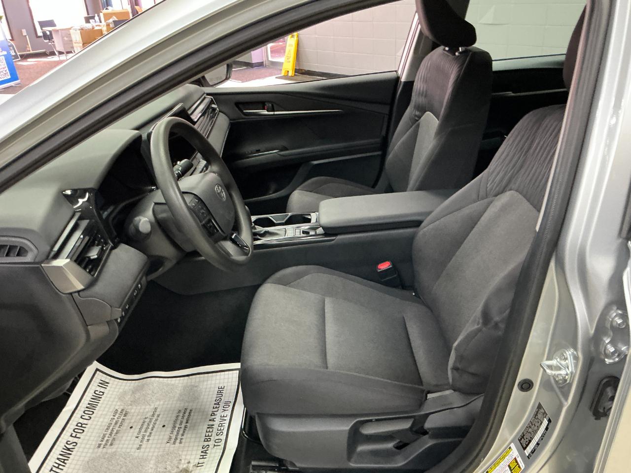 Toyota Camry LE 4D Sedan 2025