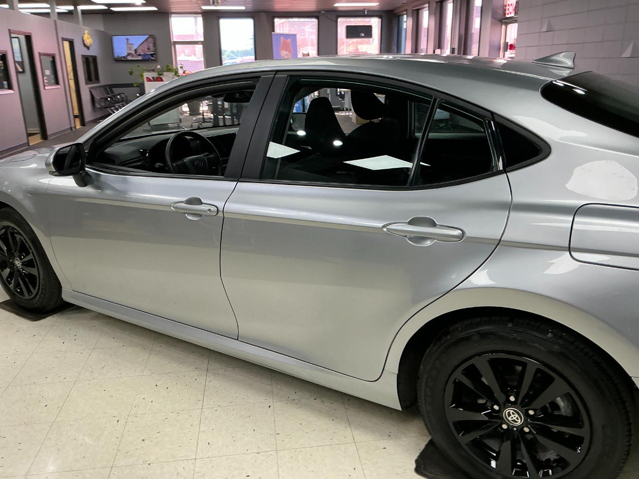 Toyota Camry LE 4D Sedan 2025