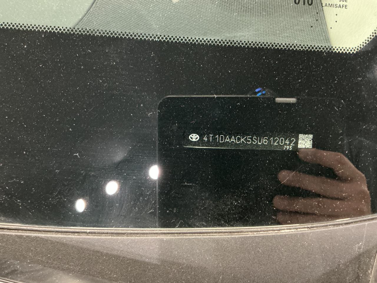 Toyota Camry LE 4D Sedan 2025