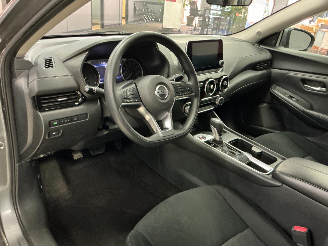 Nissan Sentra SV CVT 2023