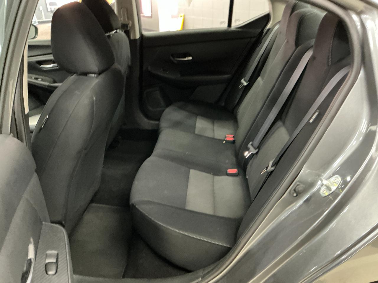 Nissan Sentra SV CVT 2023
