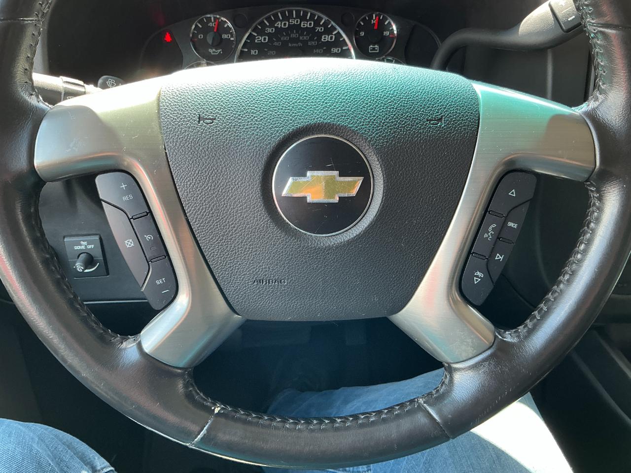 Chevrolet Express Passenger RWD 3500 155" LT w/1LT 2017