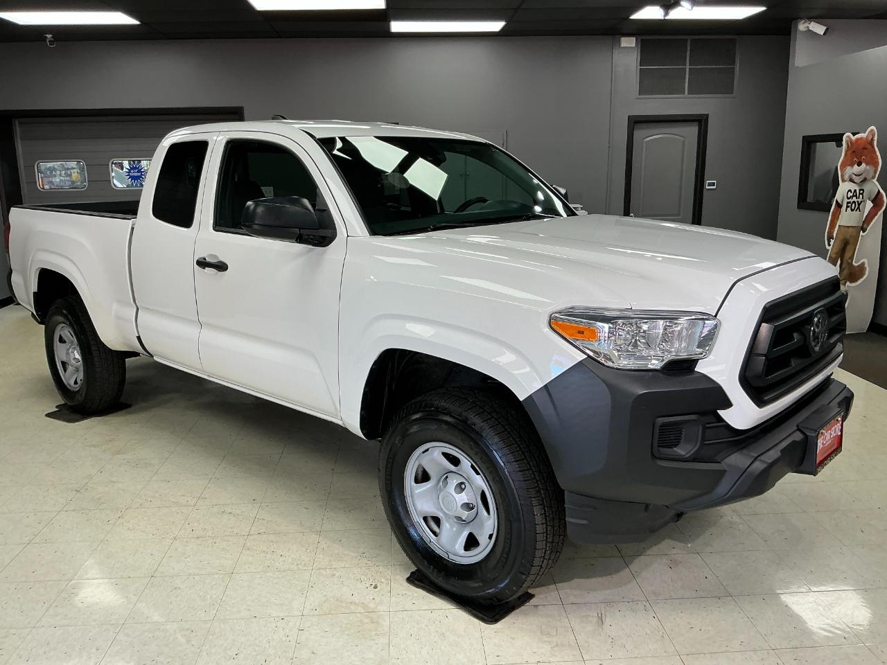 Toyota Tacoma 4WD SR Access Cab 6' Bed I4 AT (Natl) 2022