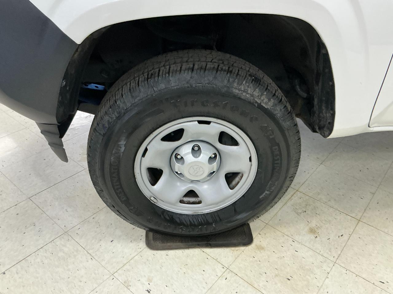 Toyota Tacoma 4WD SR Access Cab 6' Bed I4 AT (Natl) 2022
