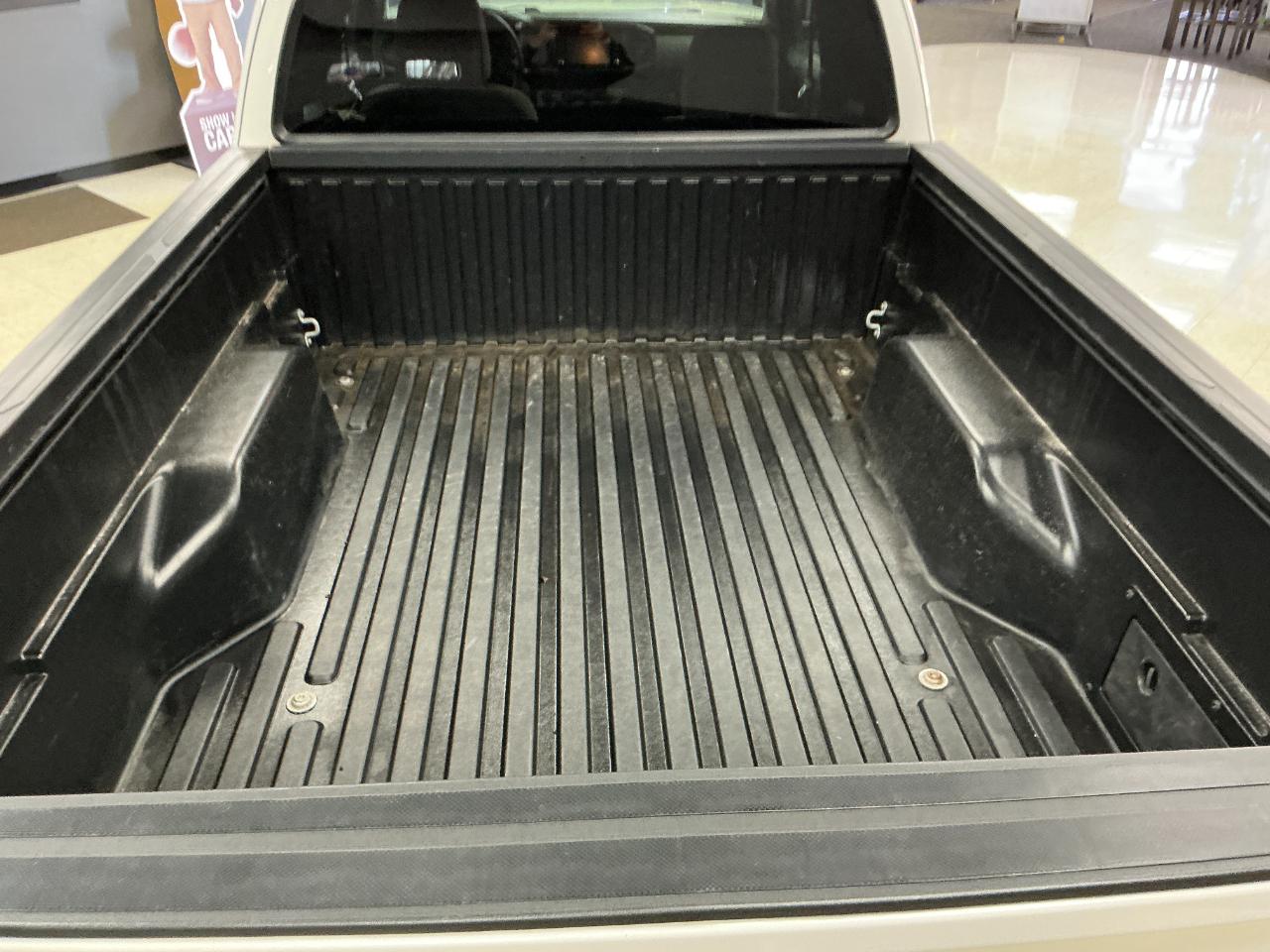 Toyota Tacoma 4WD SR Access Cab 6' Bed I4 AT (Natl) 2022