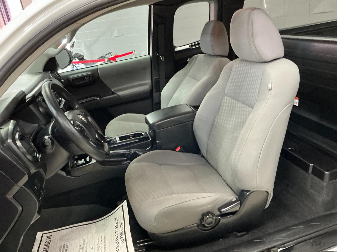 Toyota Tacoma 4WD SR Access Cab 6' Bed I4 AT (Natl) 2022