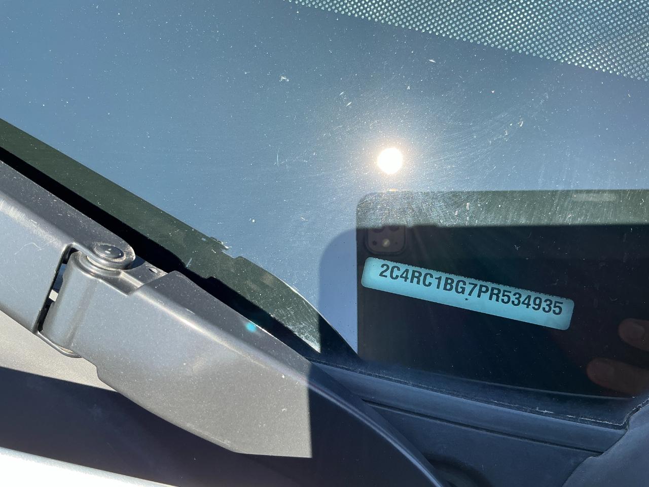 Chrysler Pacifica Touring L FWD 2023