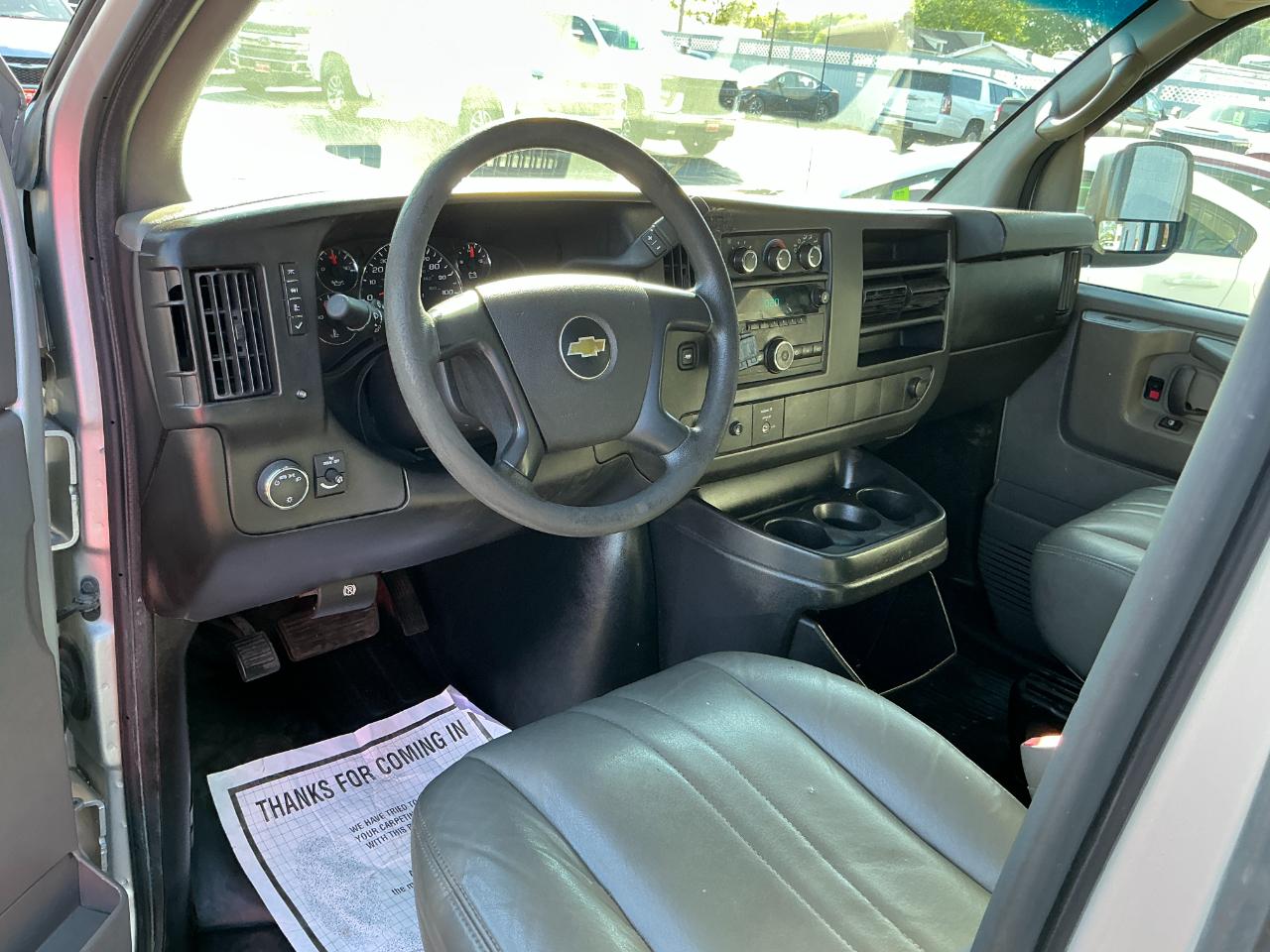 Chevrolet Express Cargo Van RWD 2500 135" 2014