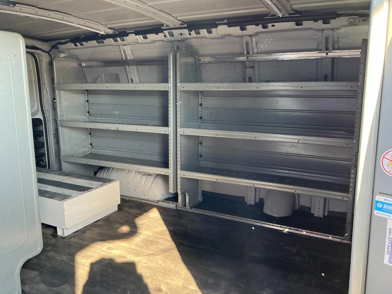 Chevrolet Express Cargo Van RWD 2500 135" 2014