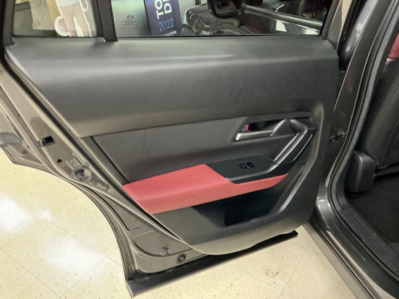 Mazda CX-50 Hybrid Premium Package AWD 2025