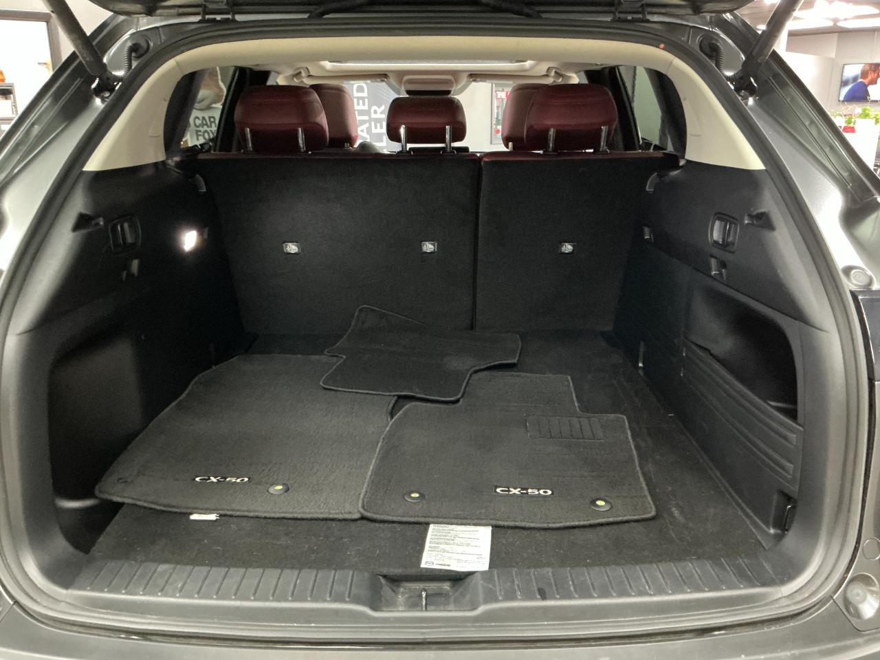 Mazda CX-50 Hybrid Premium Package AWD 2025