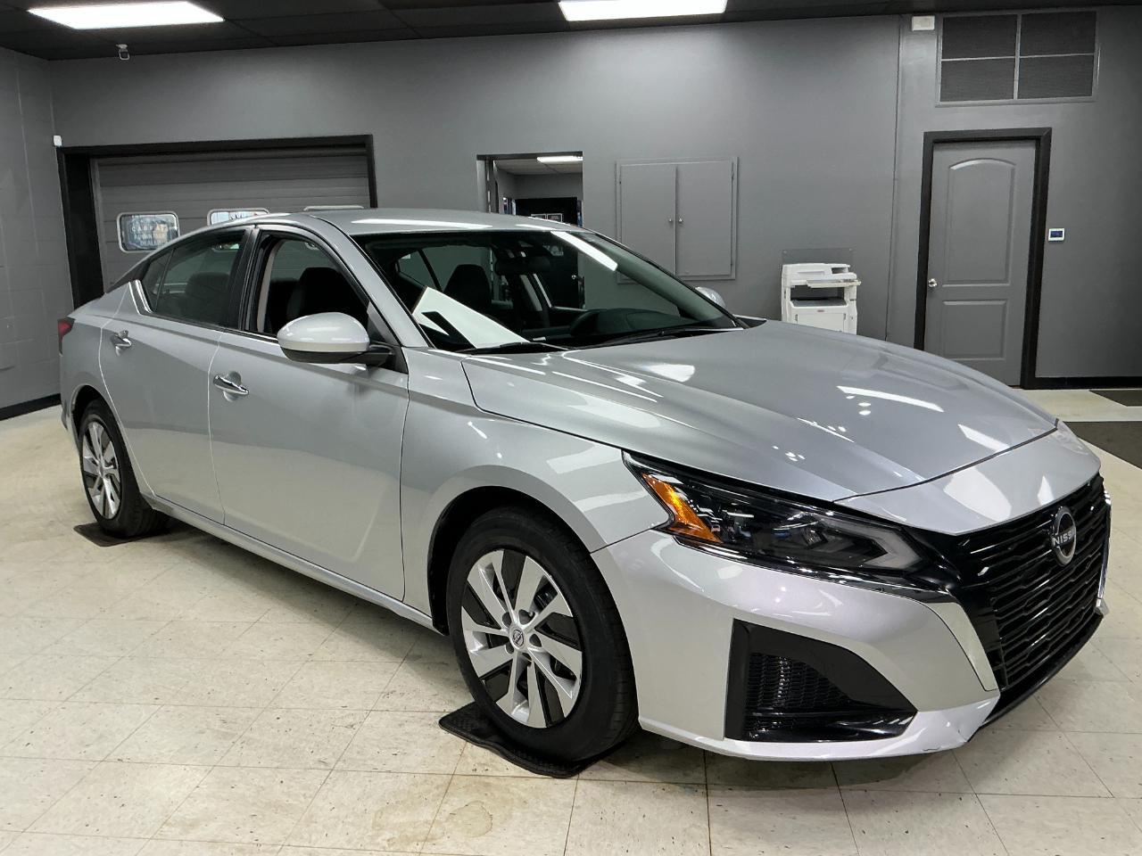 Nissan Altima 2.5 S Sedan 2023