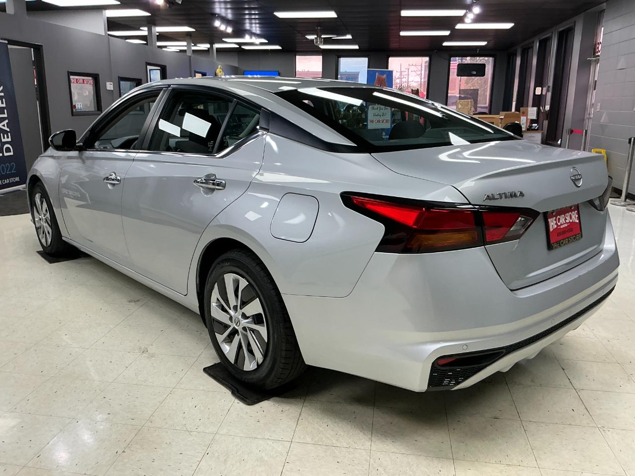 Nissan Altima 2.5 S Sedan 2023