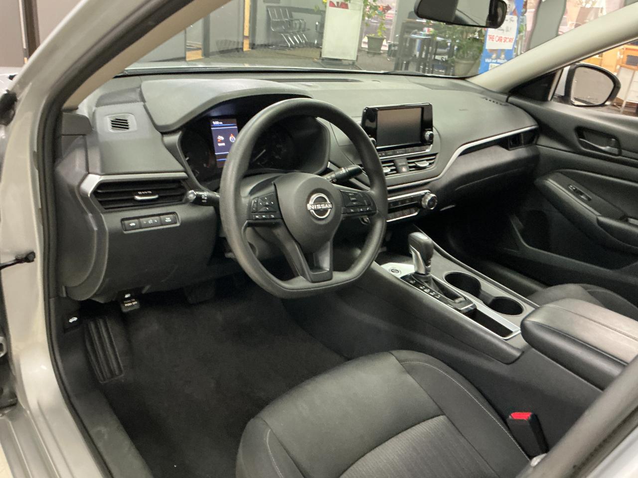 Nissan Altima 2.5 S Sedan 2023